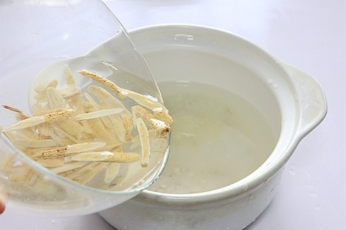 红枣养生粥步骤4