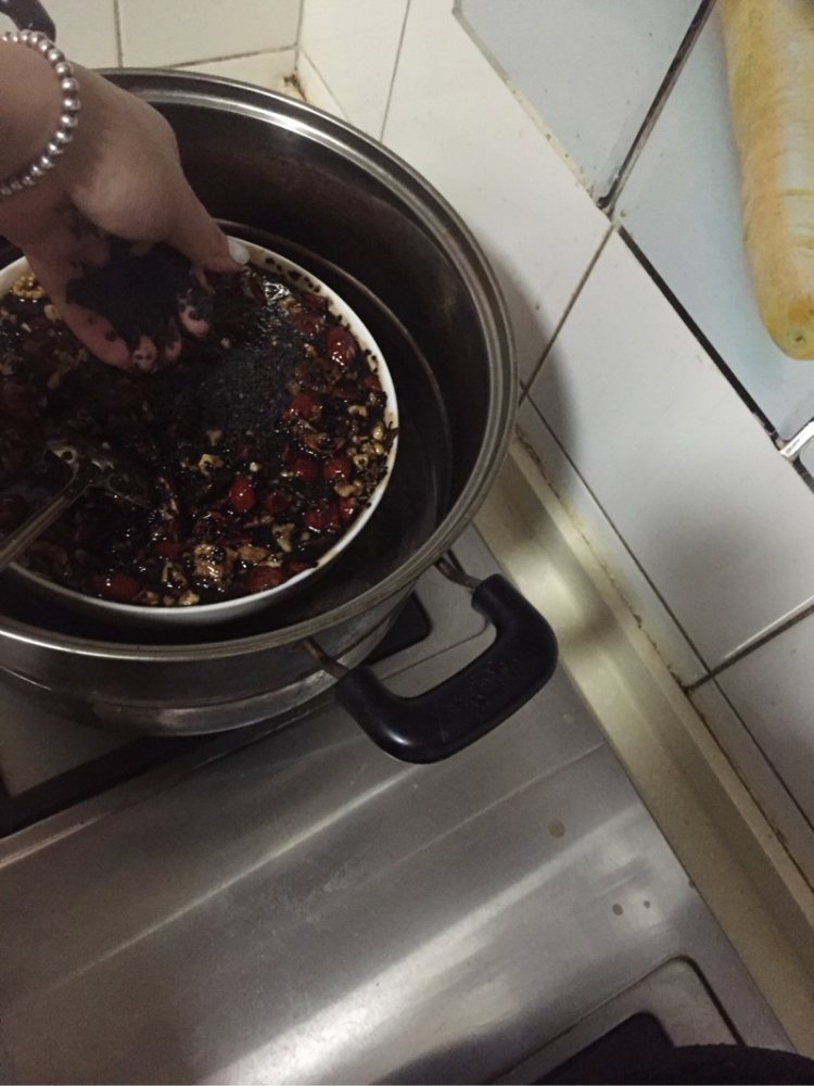 古方阿胶固元膏步骤12