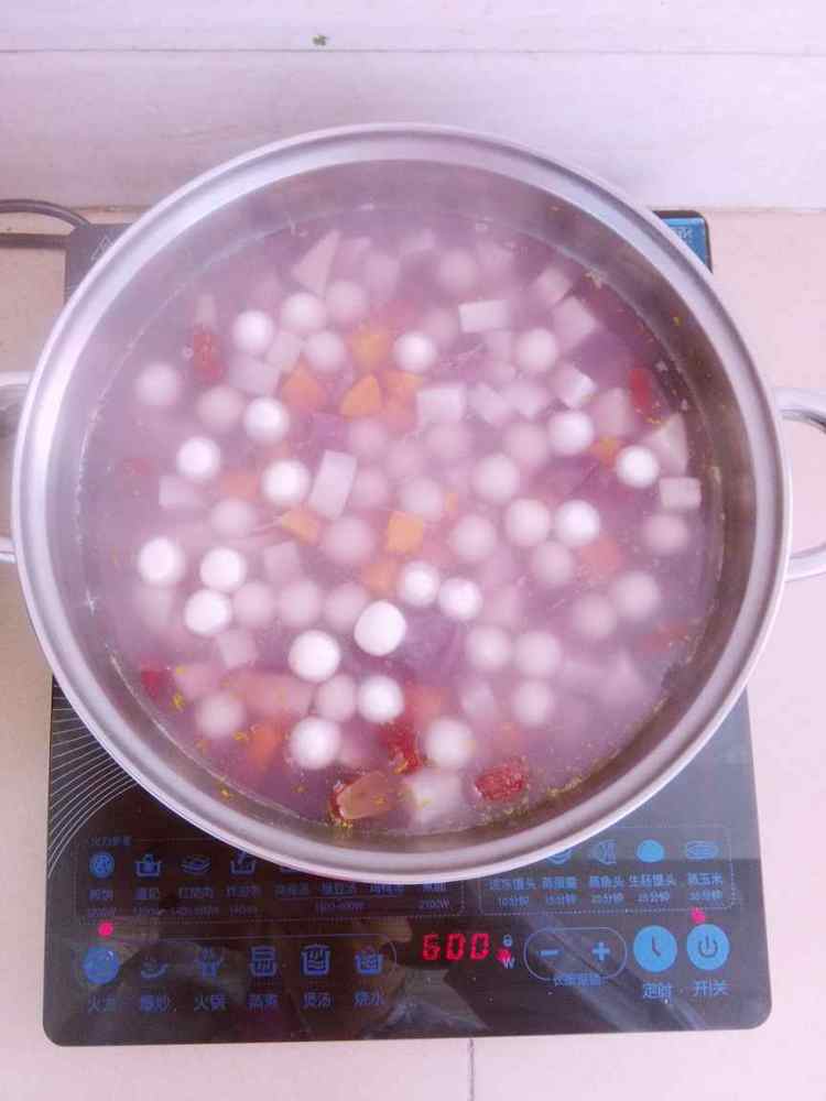双薯芋头小圆子汤步骤5