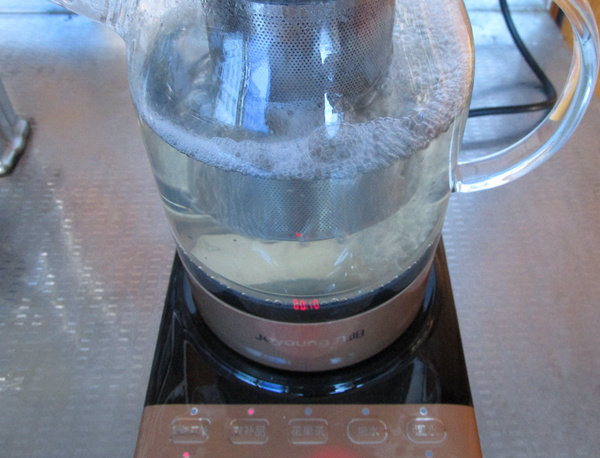 黄芪红枣茶步骤4