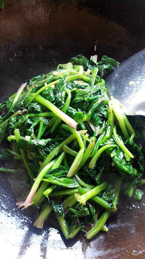 芝麻菠菜步骤7