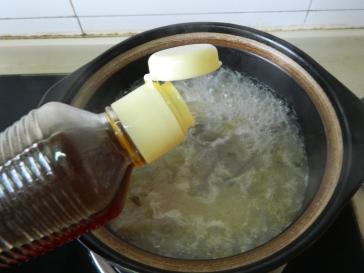 东北酸菜炖羊骨步骤13