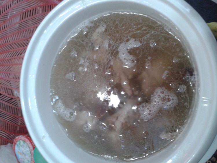 料酒龙骨汤步骤7