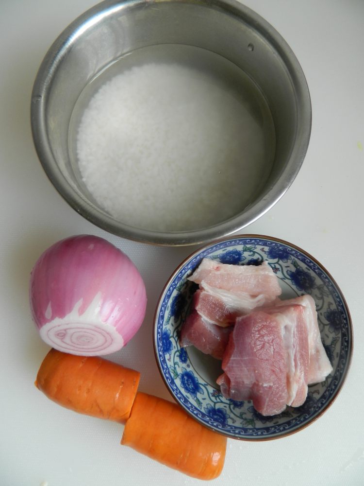 猪肉手抓饭步骤1