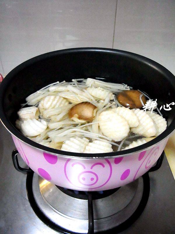 菌菇瘦肉汤步骤8