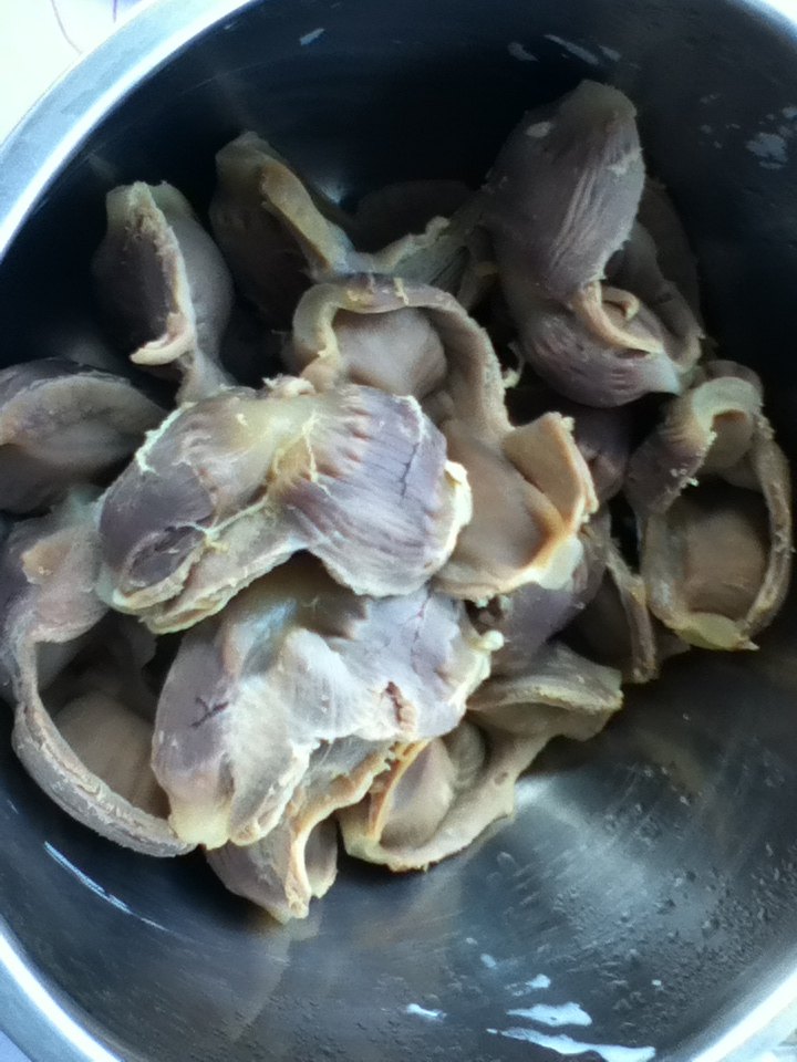 酱炖鸡胗步骤1