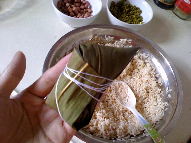 鲜肉粽子步骤9
