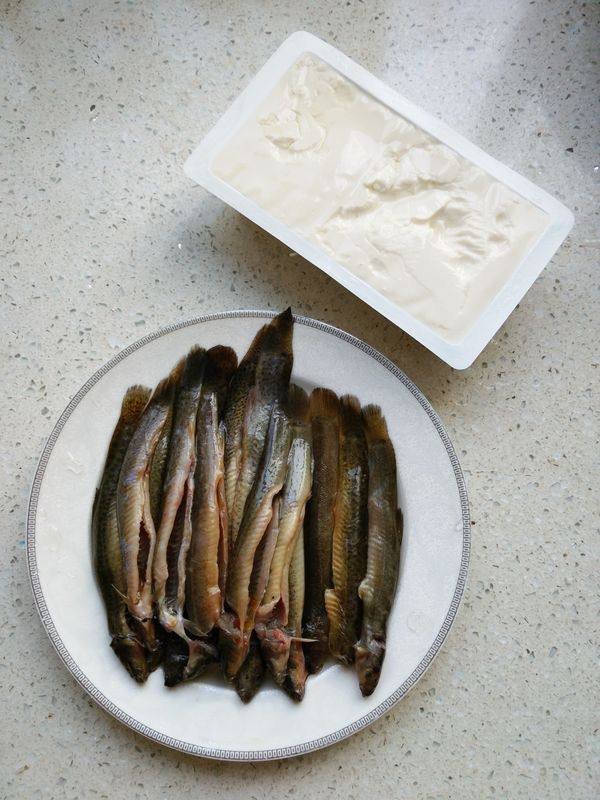 泥鳅豆腐汤步骤1