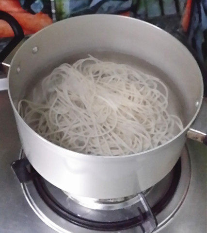 肉圆猪肝青菜小煮面步骤8