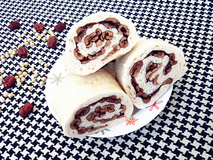 豆渣红枣卷步骤9
