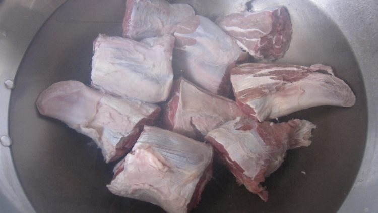五香酱牛肉步骤3