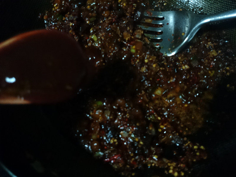 香辣牛肉酱步骤10