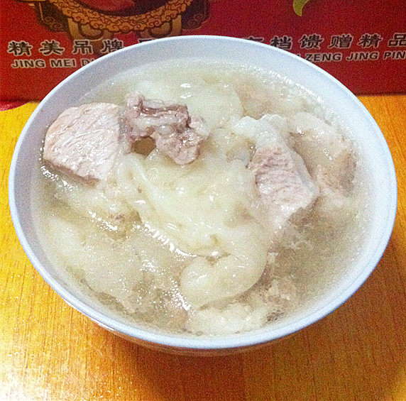 鱼胶瘦肉汤步骤7