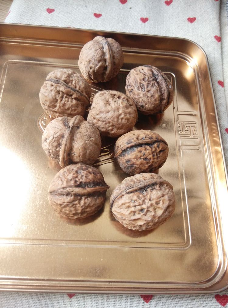 桃衣茶饮步骤1