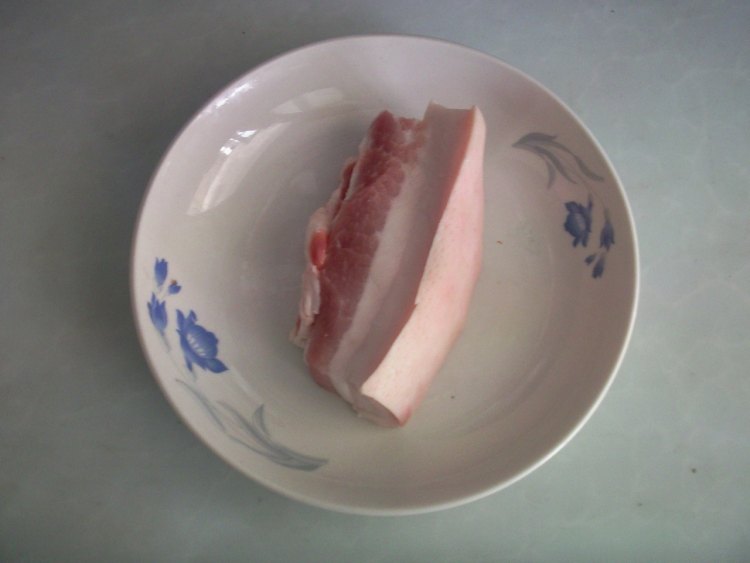 蒜泥五花肉步骤1