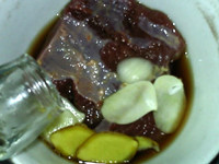 牦牛午餐肉步骤1