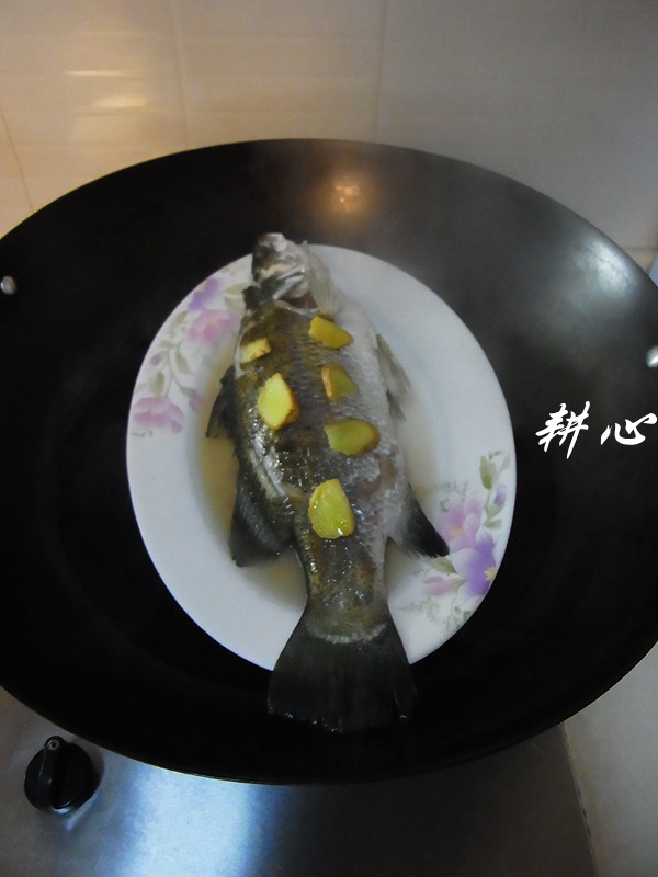 清蒸金刁鱼步骤4