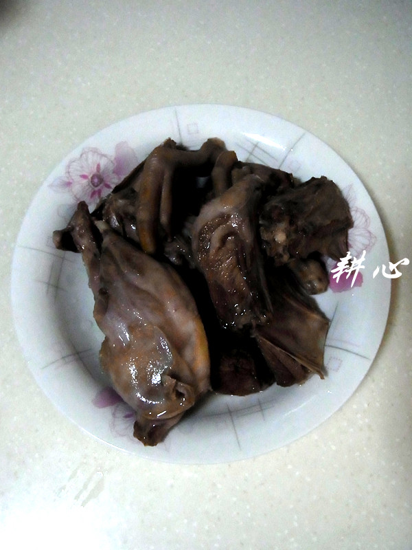 莲藕炖鹧鸪步骤2