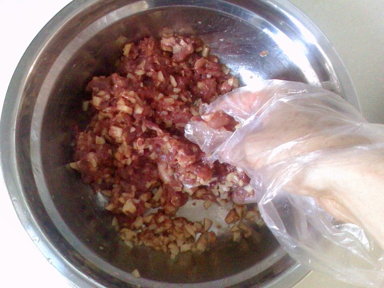 藕丁蒸肉饼步骤4