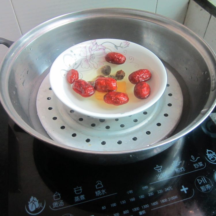 蒸红糖红枣桂圆步骤4
