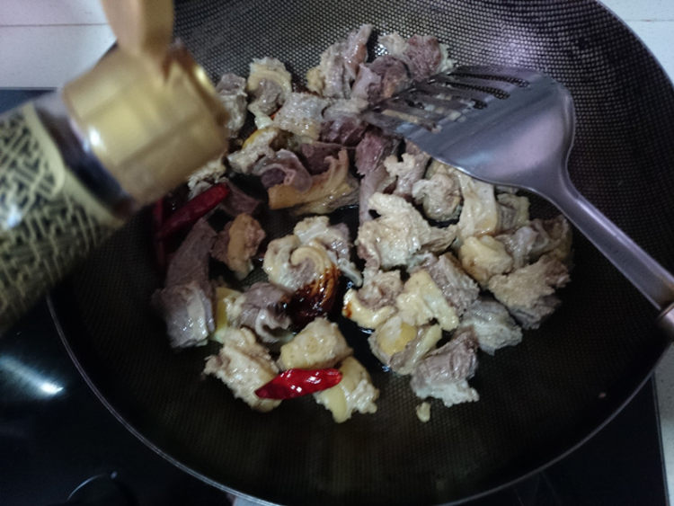 蕃茄炖牛腩步骤9