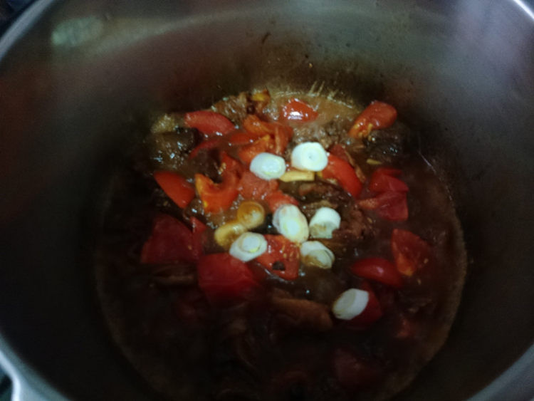 蕃茄炖牛腩步骤16