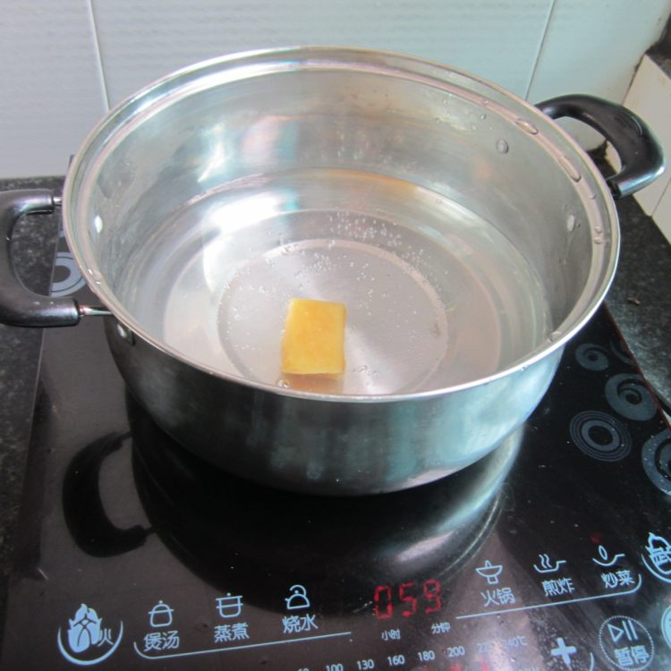 冬瓜桂圆煮红枣步骤4