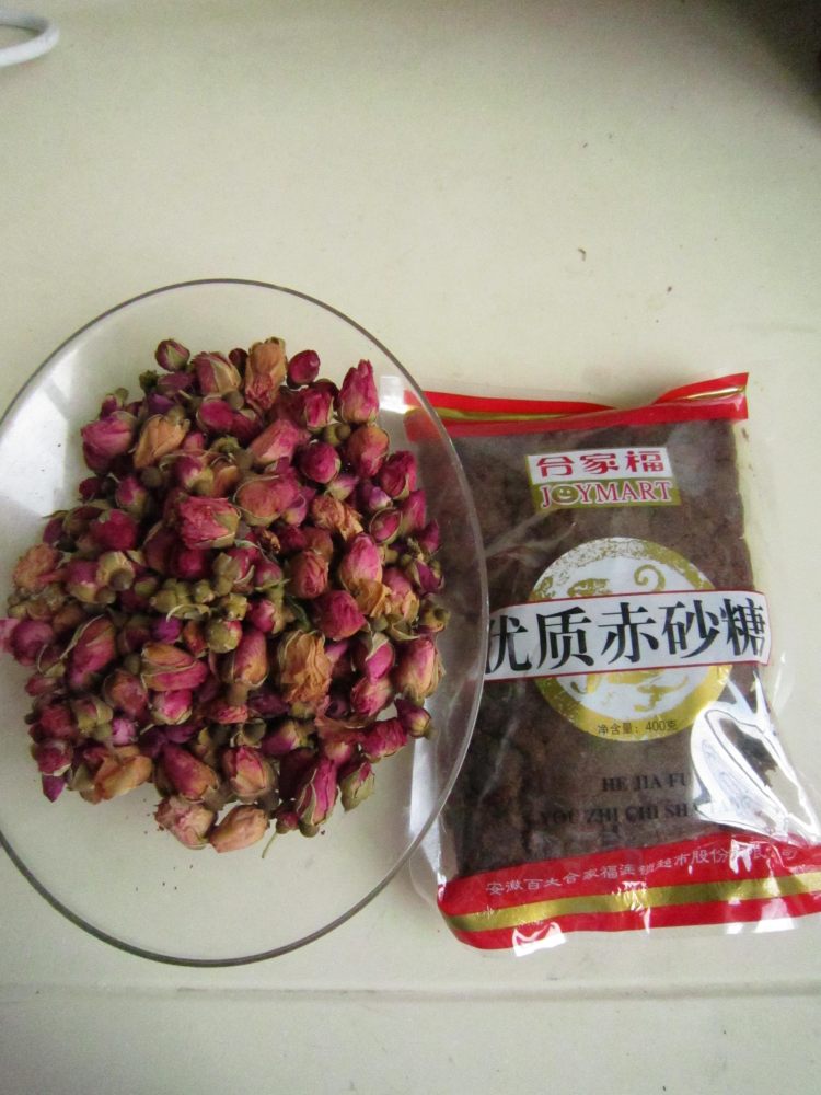 玫瑰红糖膏步骤1
