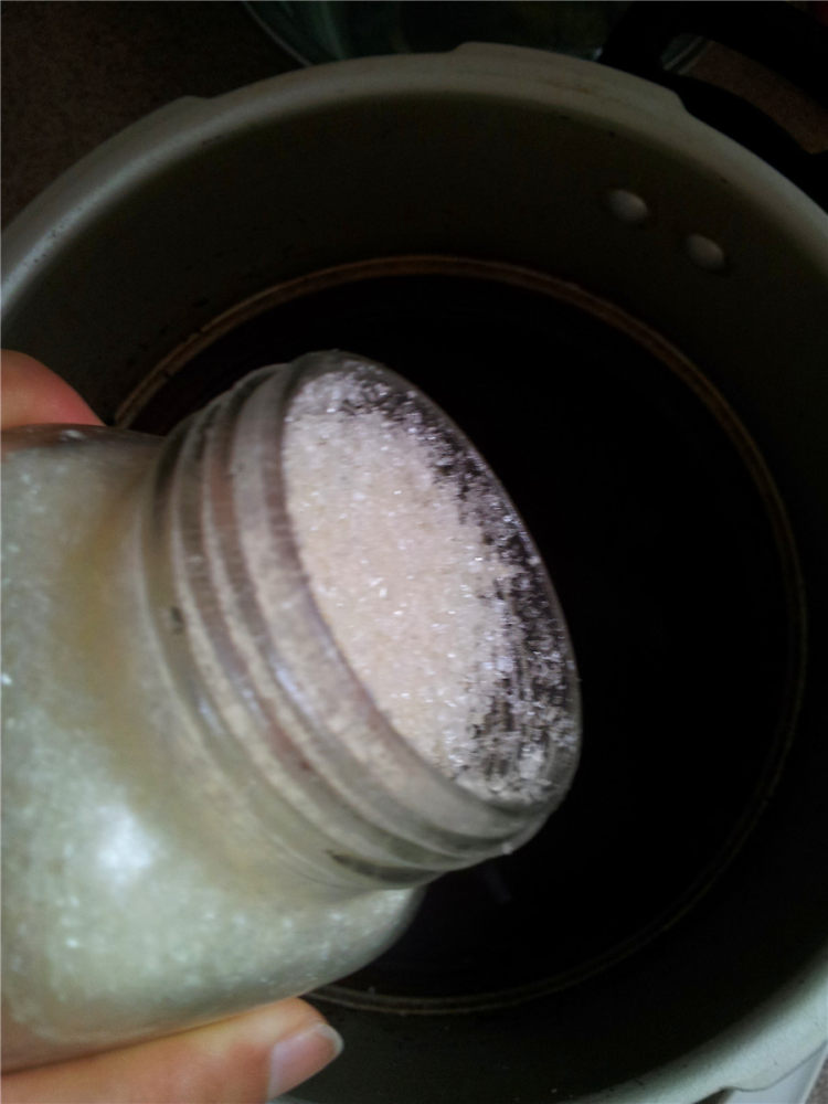 黑米花生红枣粥步骤7
