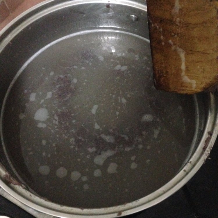 窝蛋红豆沙糖水步骤3