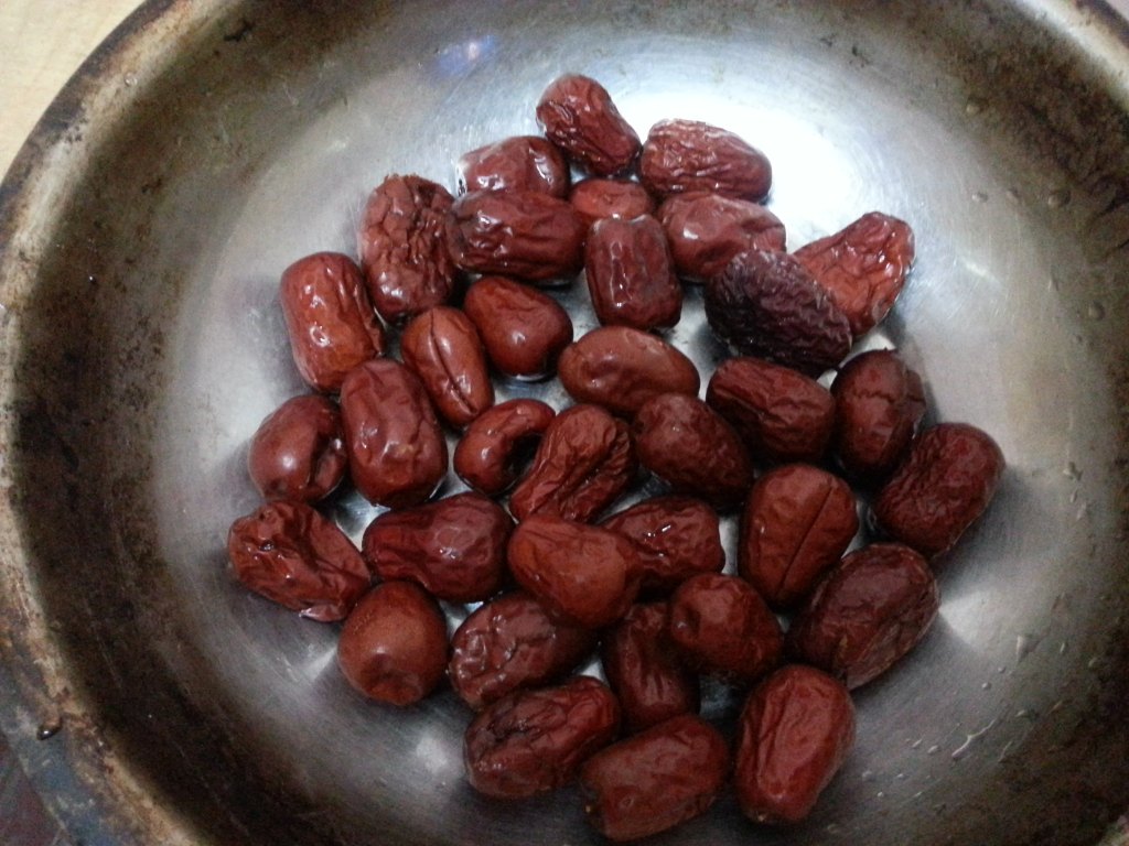 自制蜜枣步骤1