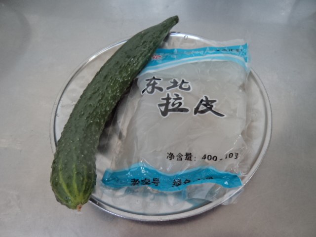 鸭丝拉皮步骤2