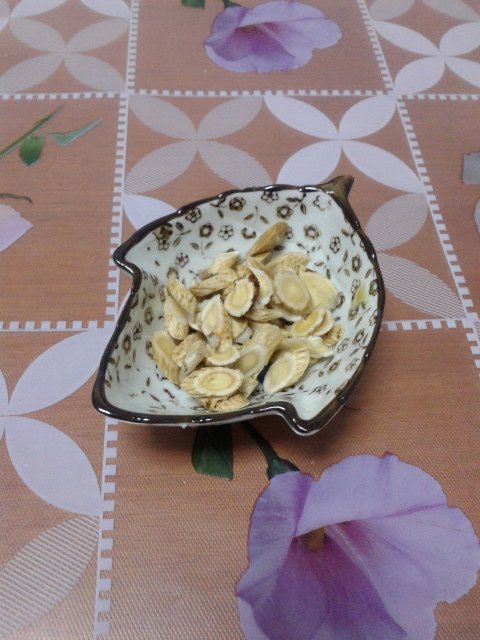 当归炖鸡蛋步骤3