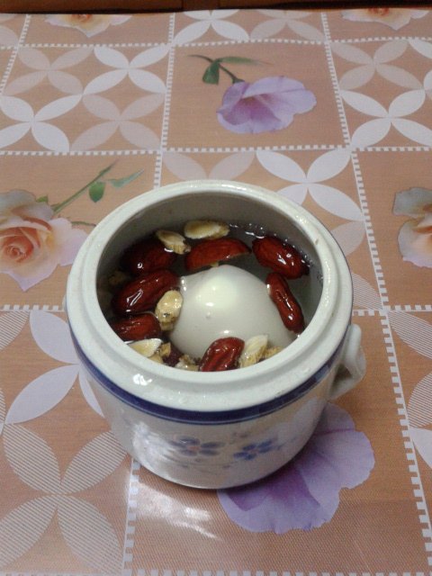 当归炖鸡蛋步骤6