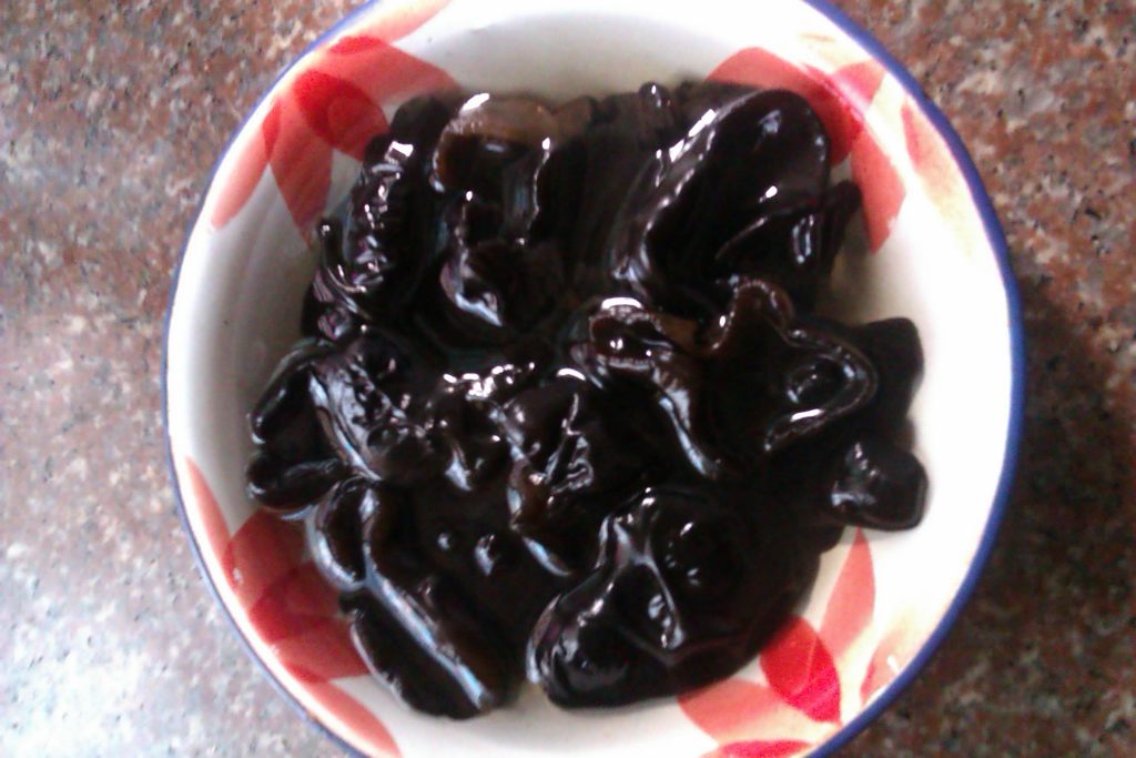 木耳牛肉汤步骤1