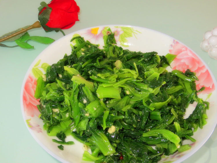 老醋菠菜步骤5