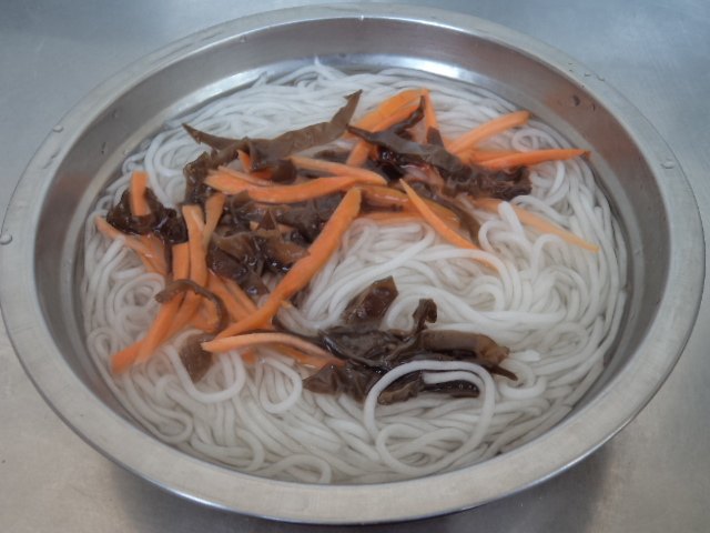 麻辣红薯粉步骤7
