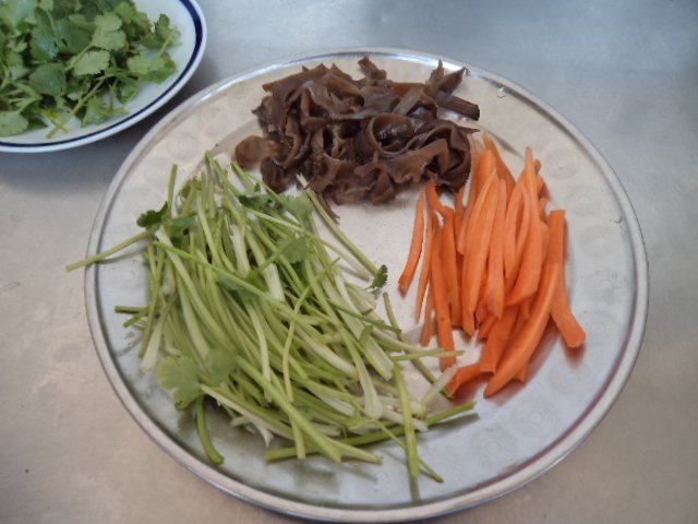 麻辣红薯粉步骤4