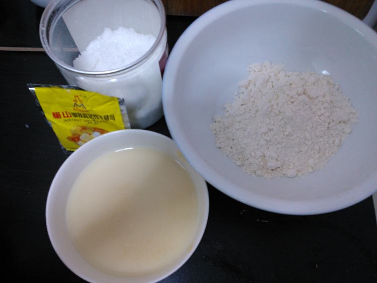 枣香粘豆糕步骤1