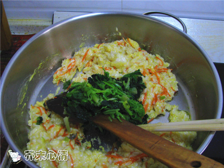 菠菜蛋炒饭步骤8