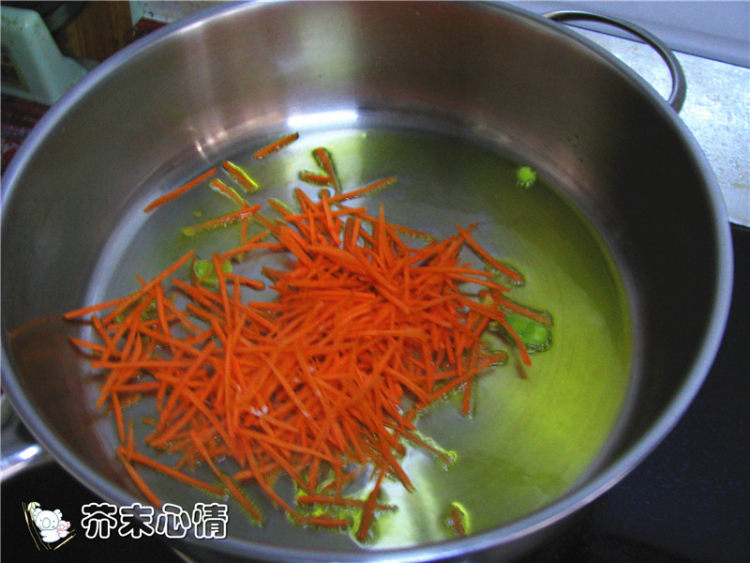 菠菜蛋炒饭步骤6