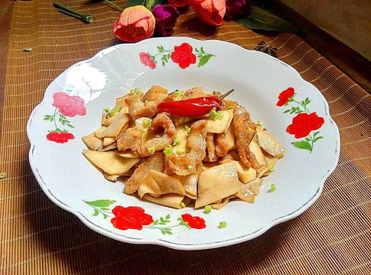 里脊肉炒杏鲍菇步骤8