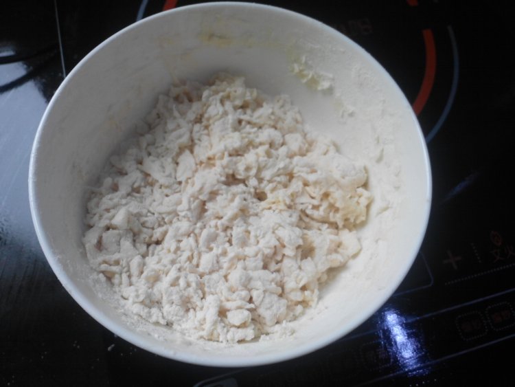番茄鸡蛋疙瘩汤步骤2