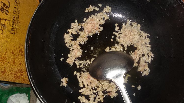 肉末菠菜步骤7