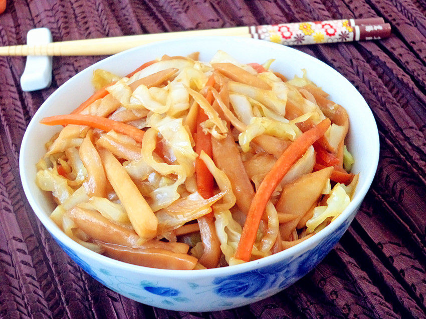杏鲍菇炒圆白菜步骤11