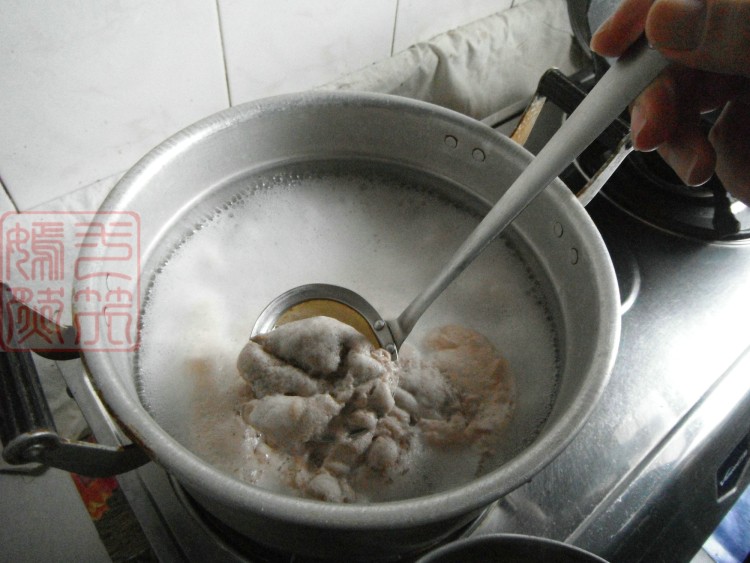 红酒牛肉炖土豆步骤3