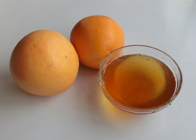 红心柚子茶步骤1