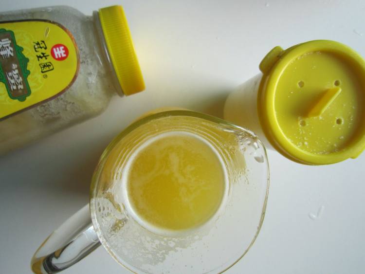 蜜盐菠萝饮步骤7