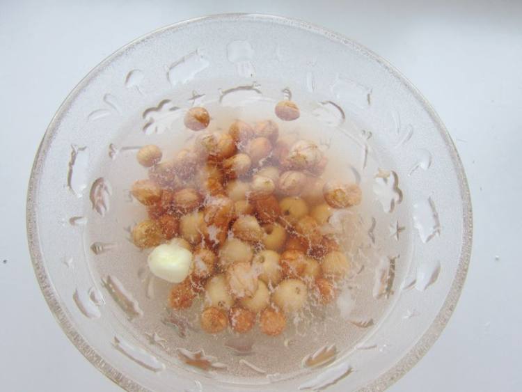 枸杞葡萄干豆浆步骤2