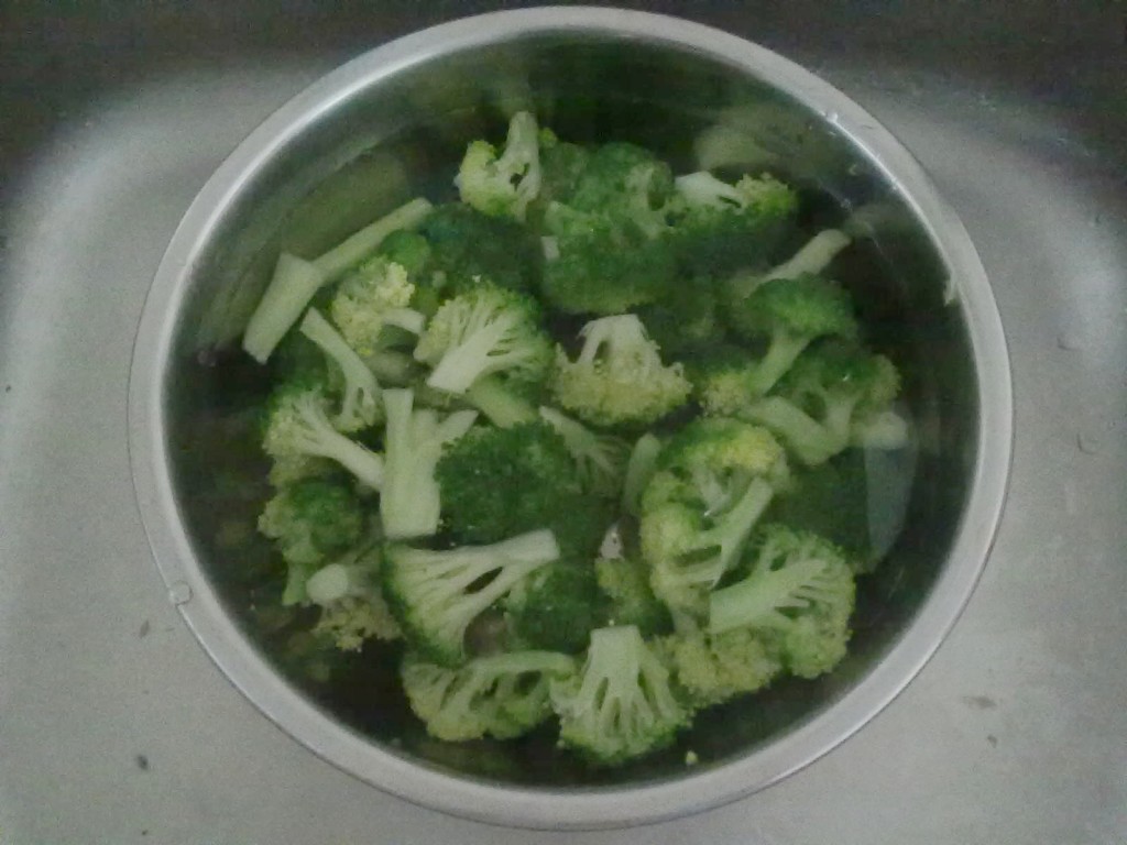 西兰花煎豆腐步骤4